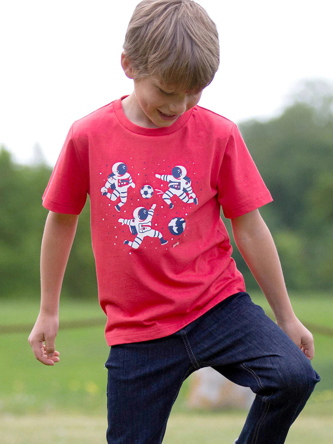 Space Football T-Shirt (GOTS)