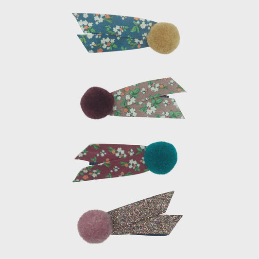 Pom Pom Clips